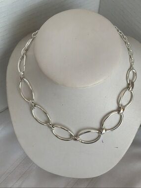 Premier designs SilverplatedOval Link Necklace - Sleek Chain Style